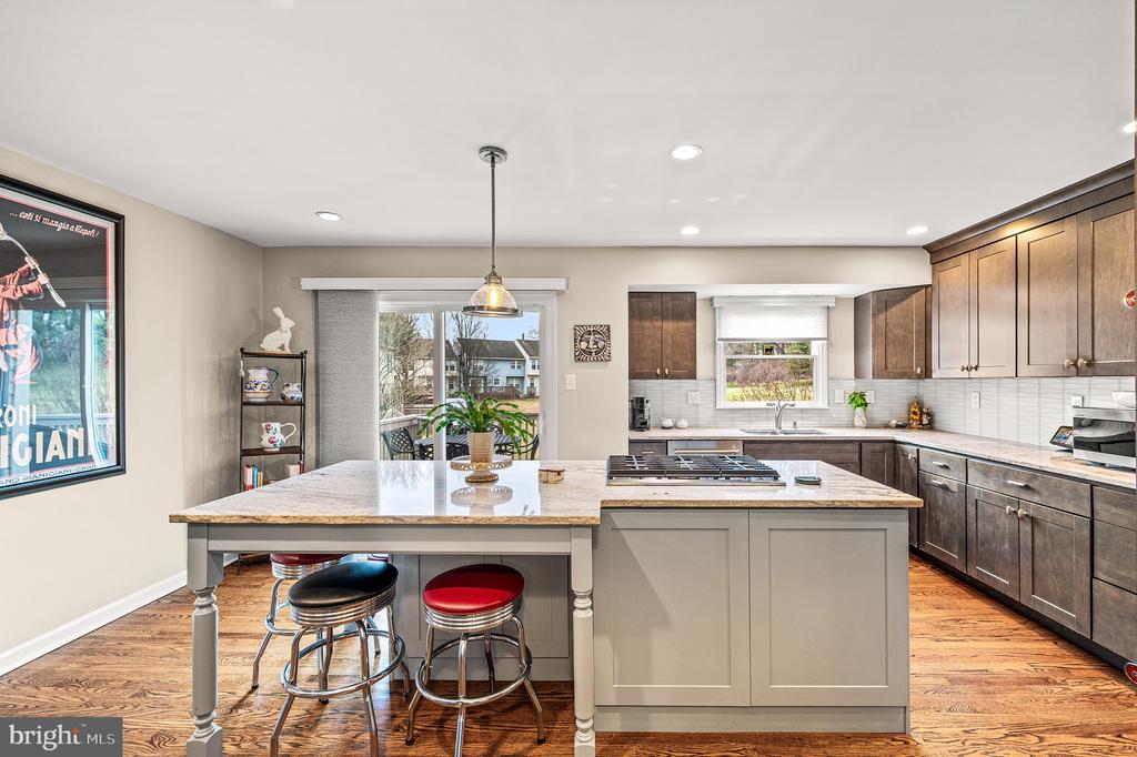 507 DUNBARTON COURT 74