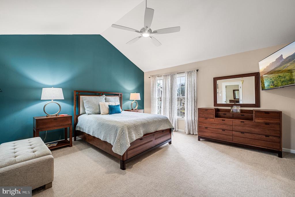 507 DUNBARTON COURT 74