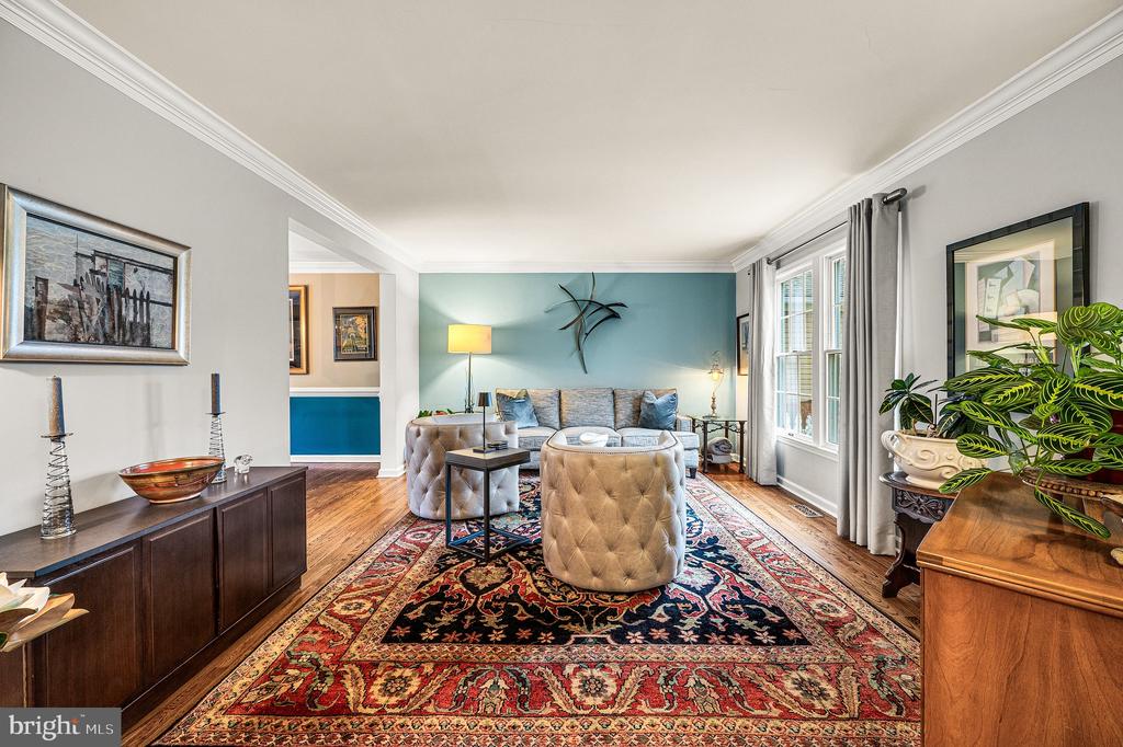 507 DUNBARTON COURT 74