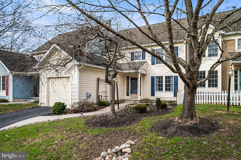 507 DUNBARTON COURT 74