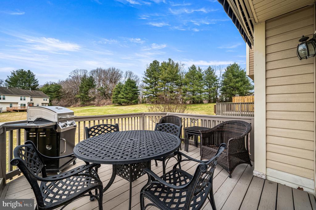 507 DUNBARTON COURT 74