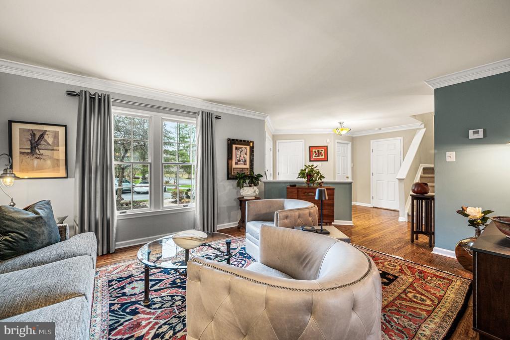 507 DUNBARTON COURT 74