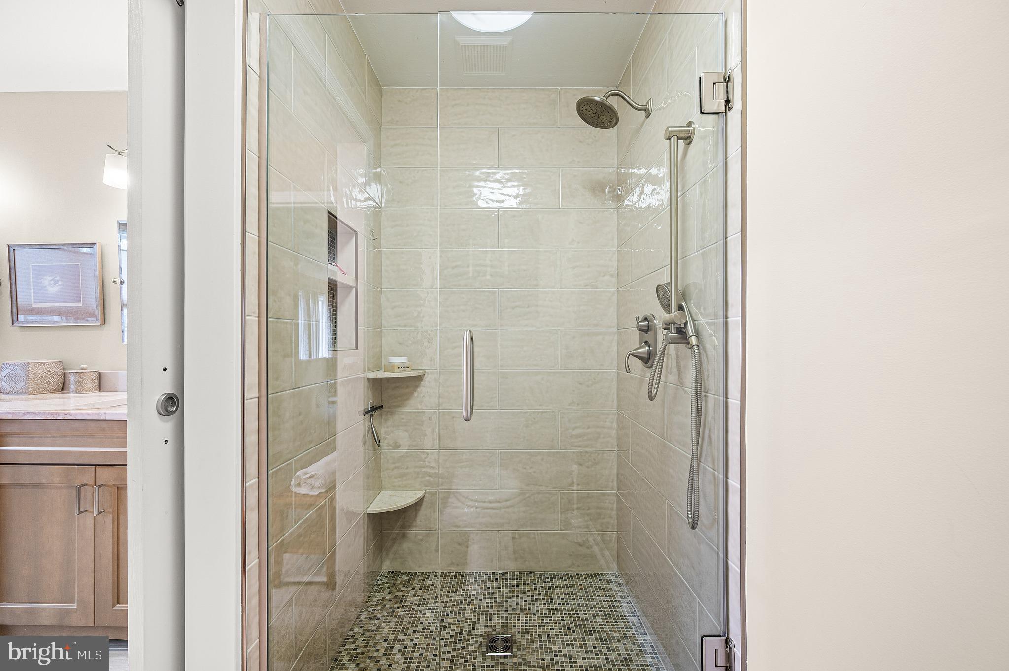 507 DUNBARTON COURT 74