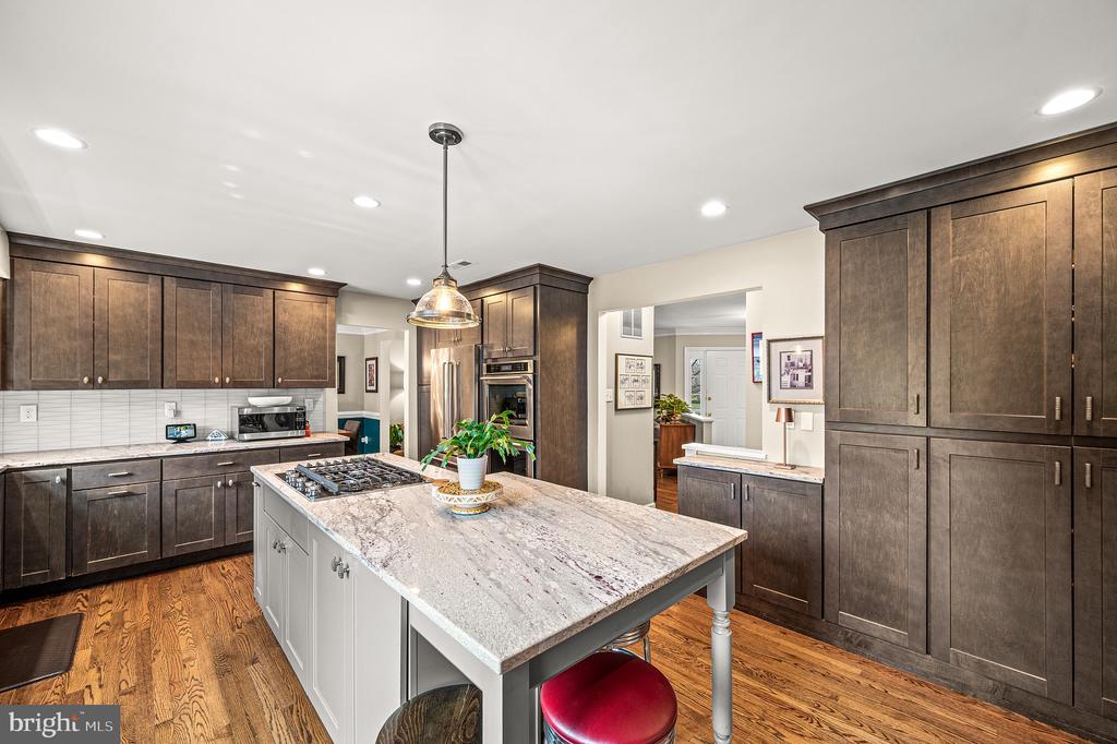 507 DUNBARTON COURT 74