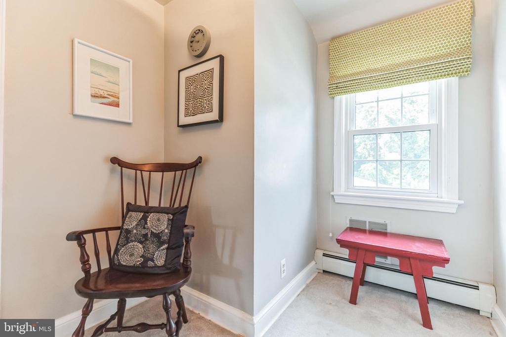 5 PLUSH MILL ROAD