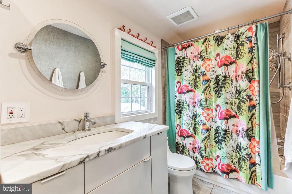 5 PLUSH MILL ROAD