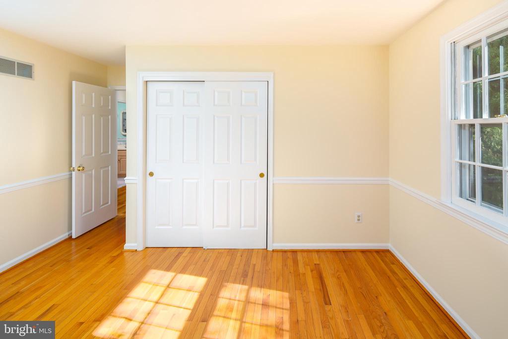 209 RAWLES RUN LANE