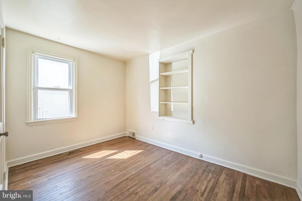 23 W RIDGE ROAD