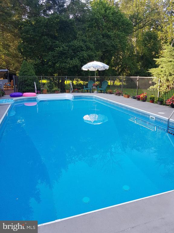 210 TIMBER JUMP LANE