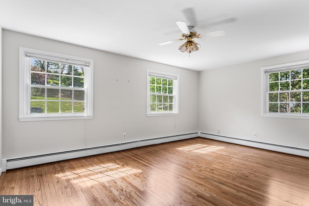 210 TIMBER JUMP LANE