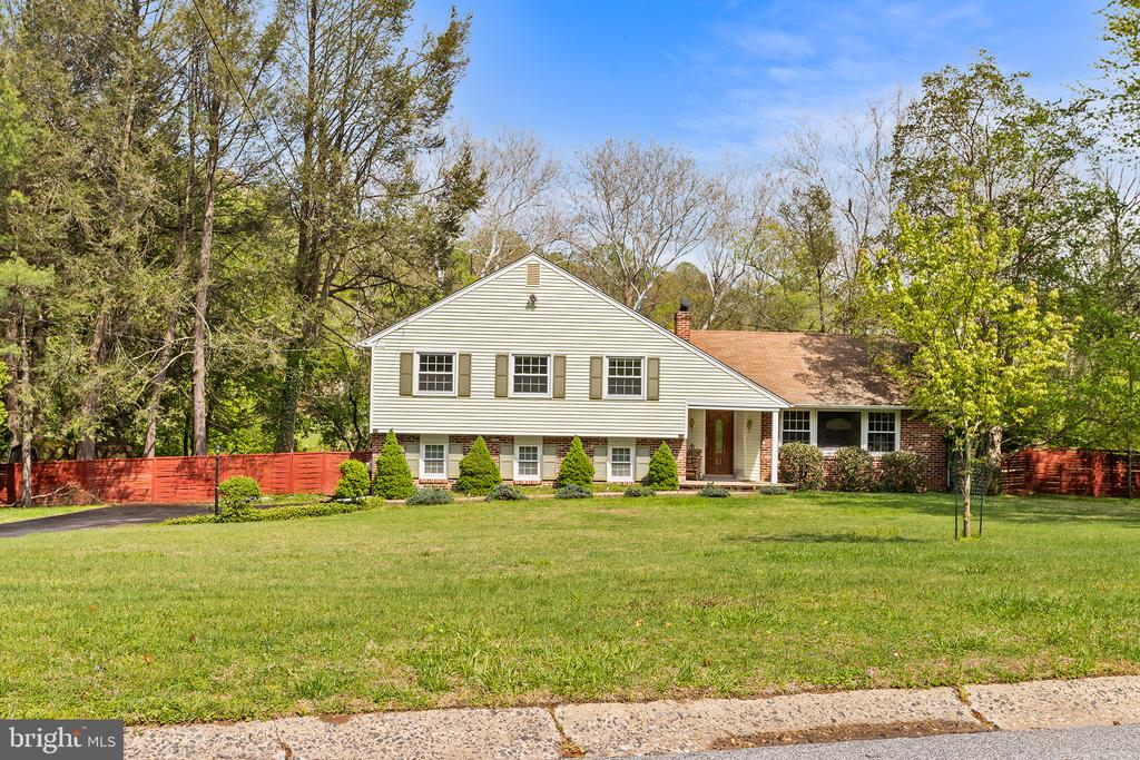210 TIMBER JUMP LANE