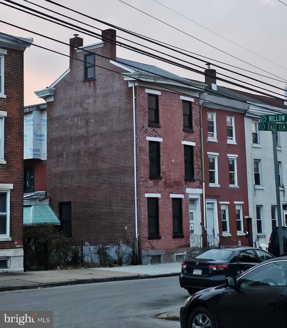 32 E ELM STREET