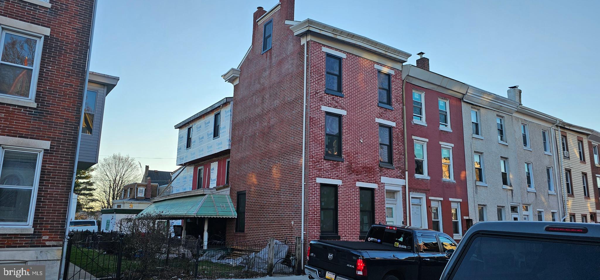 32 E ELM STREET
