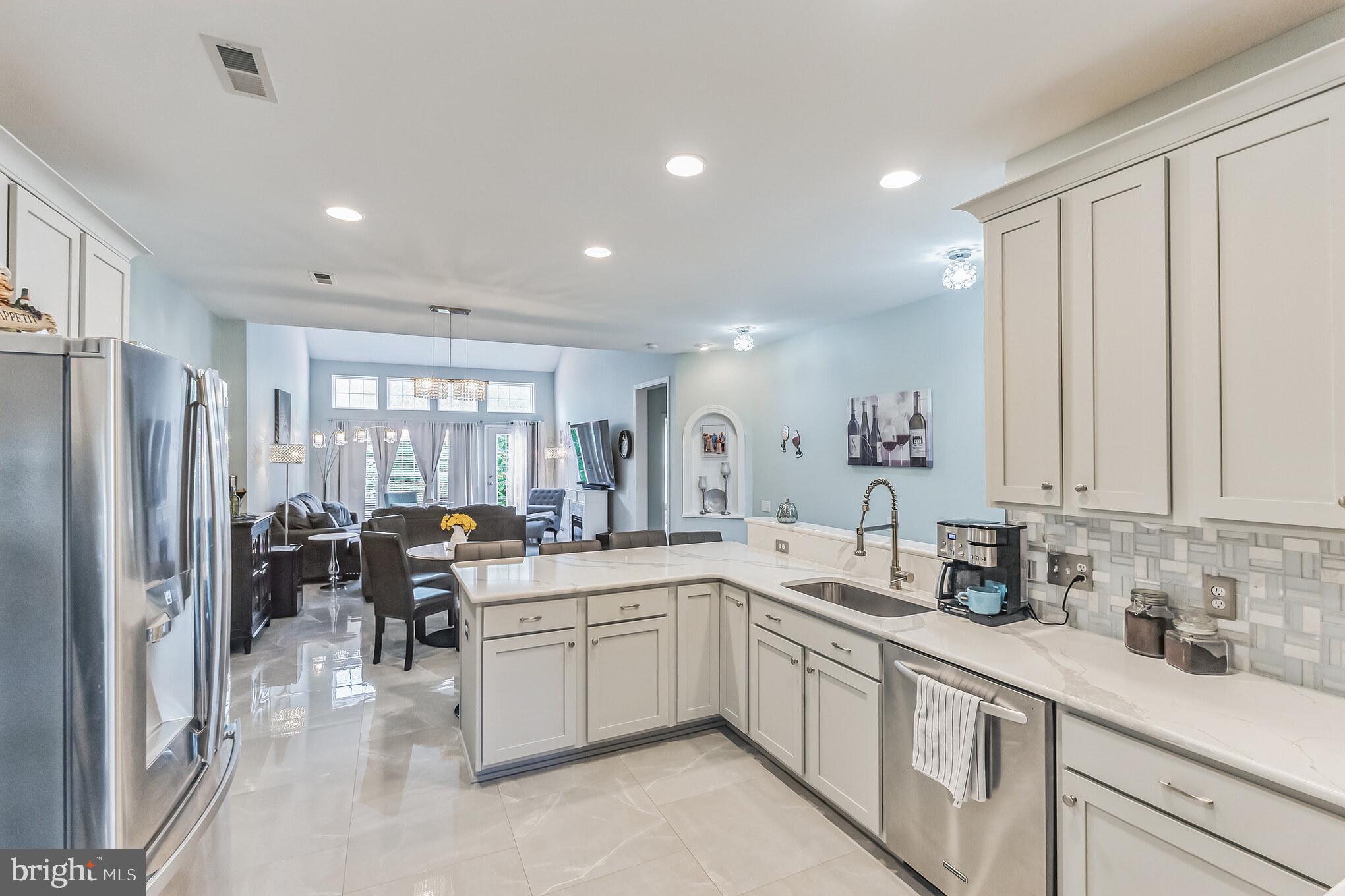 439 PRIMROSE DRIVE