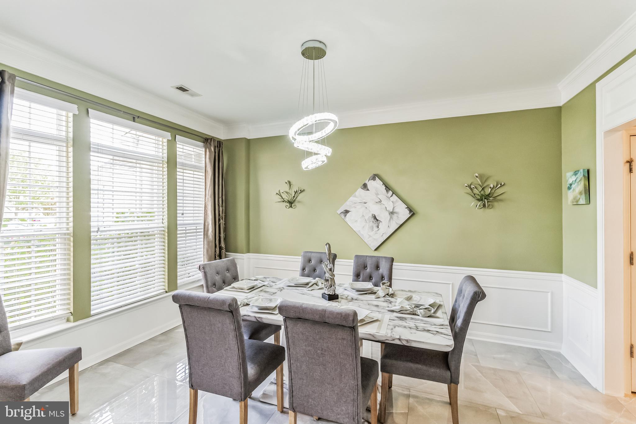 439 PRIMROSE DRIVE