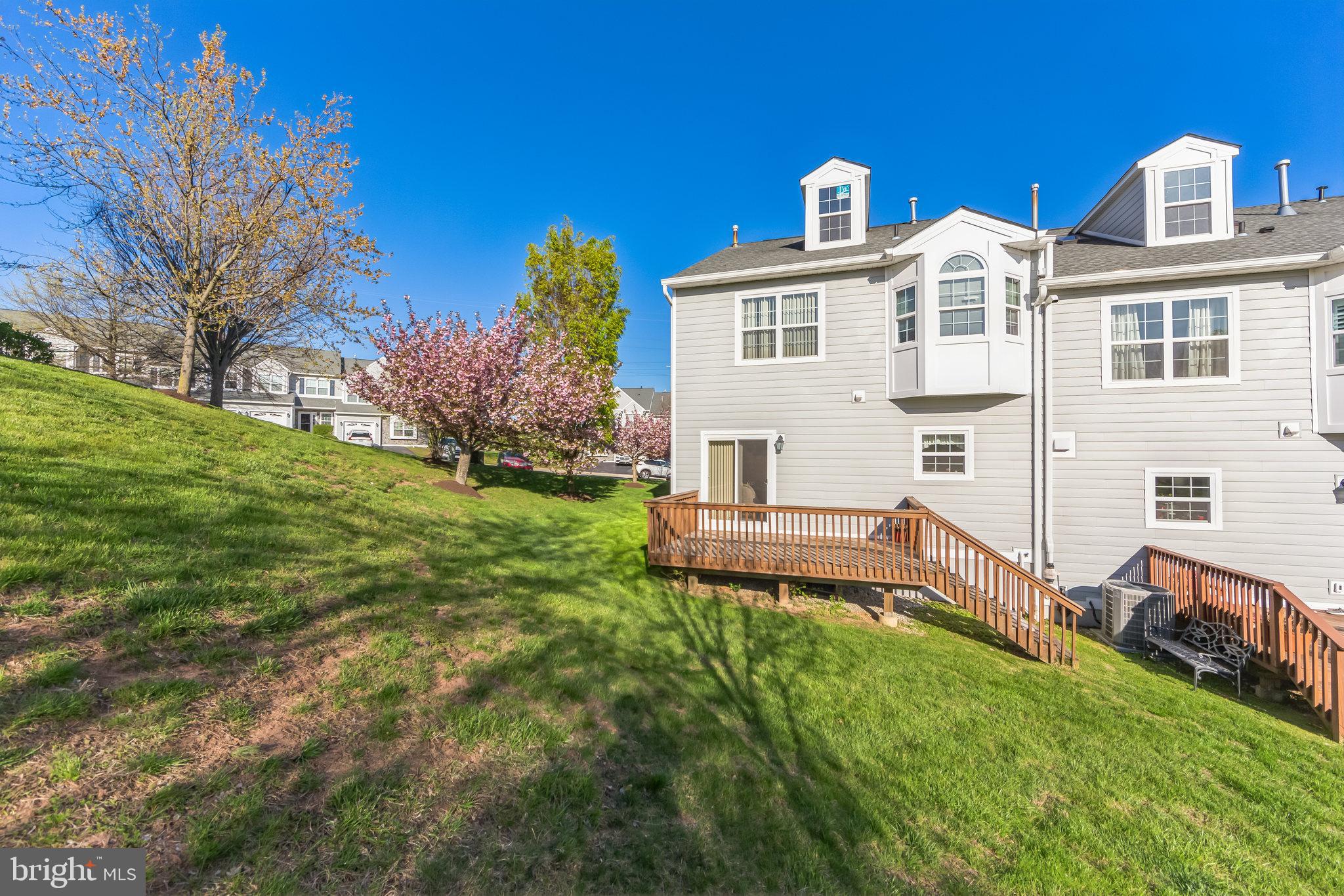 125 ASHLEY WAY