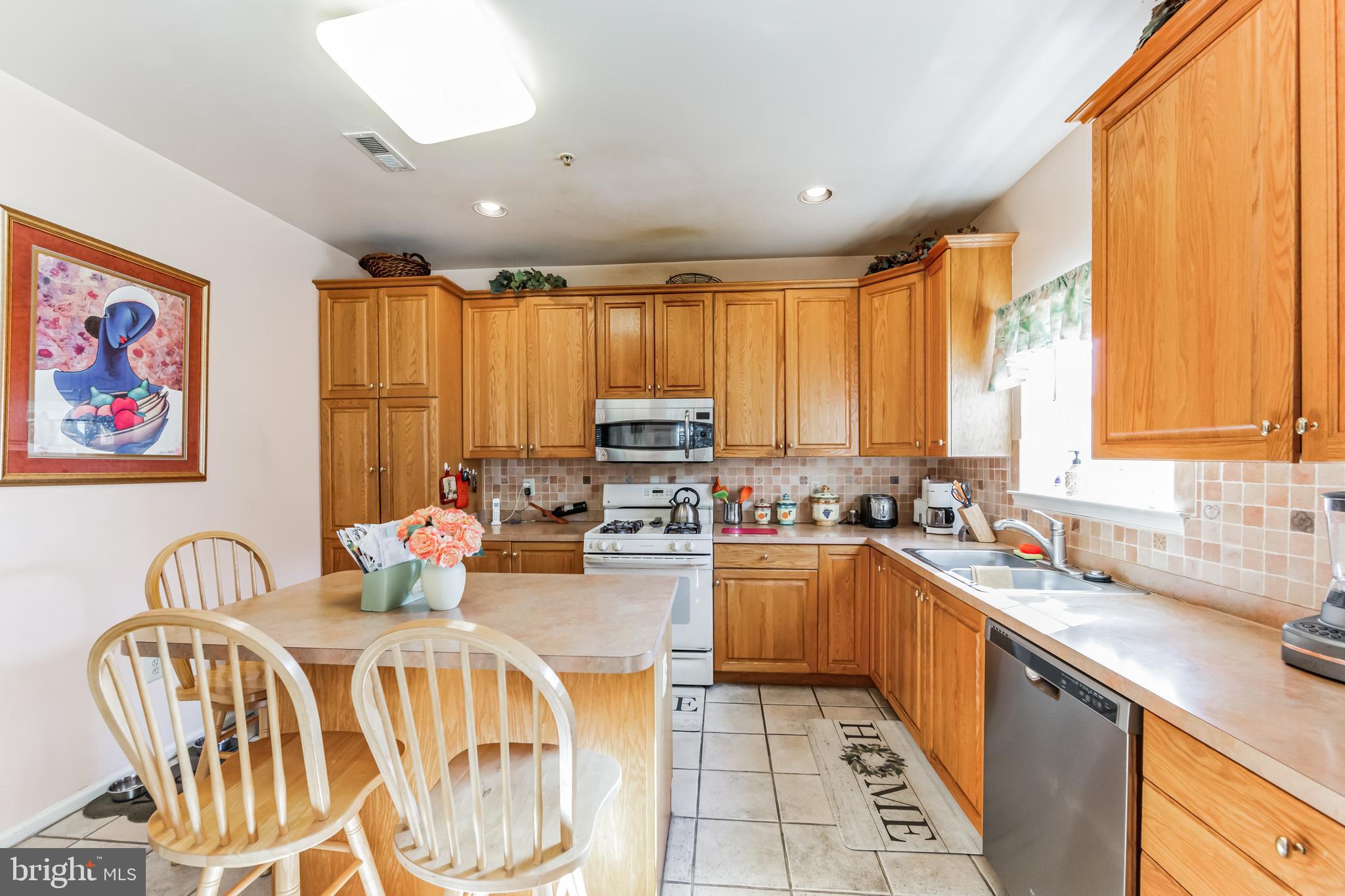 125 ASHLEY WAY