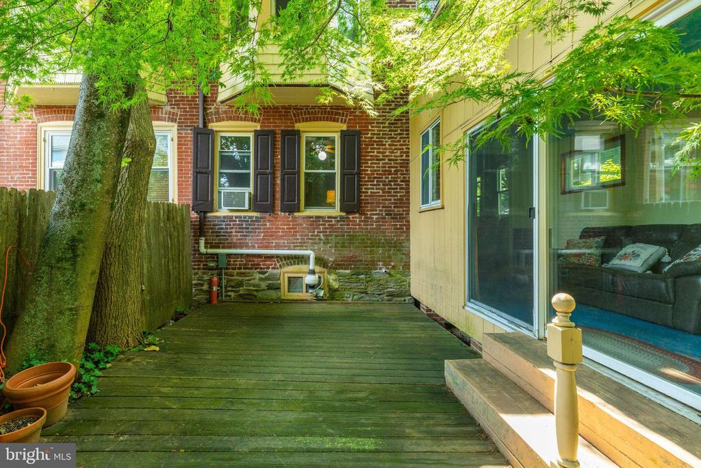 104 WALNUT STREET