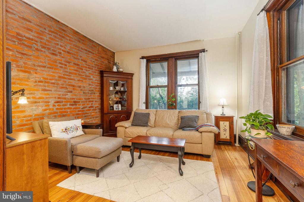 104 WALNUT STREET