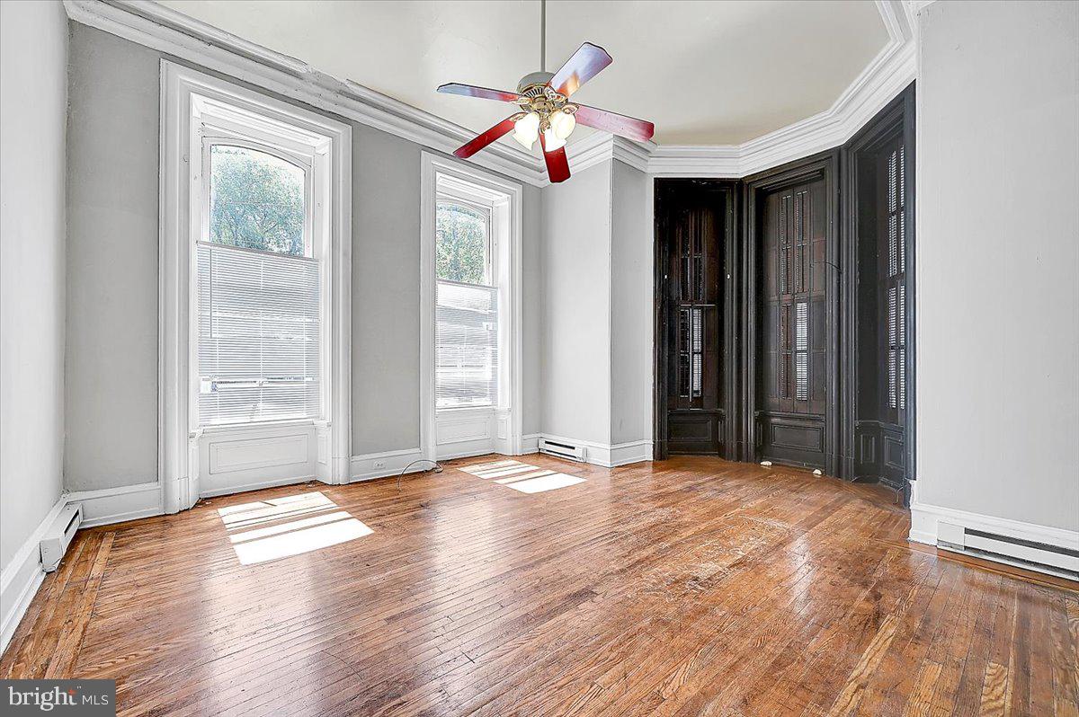 907 DEKALB STREET
