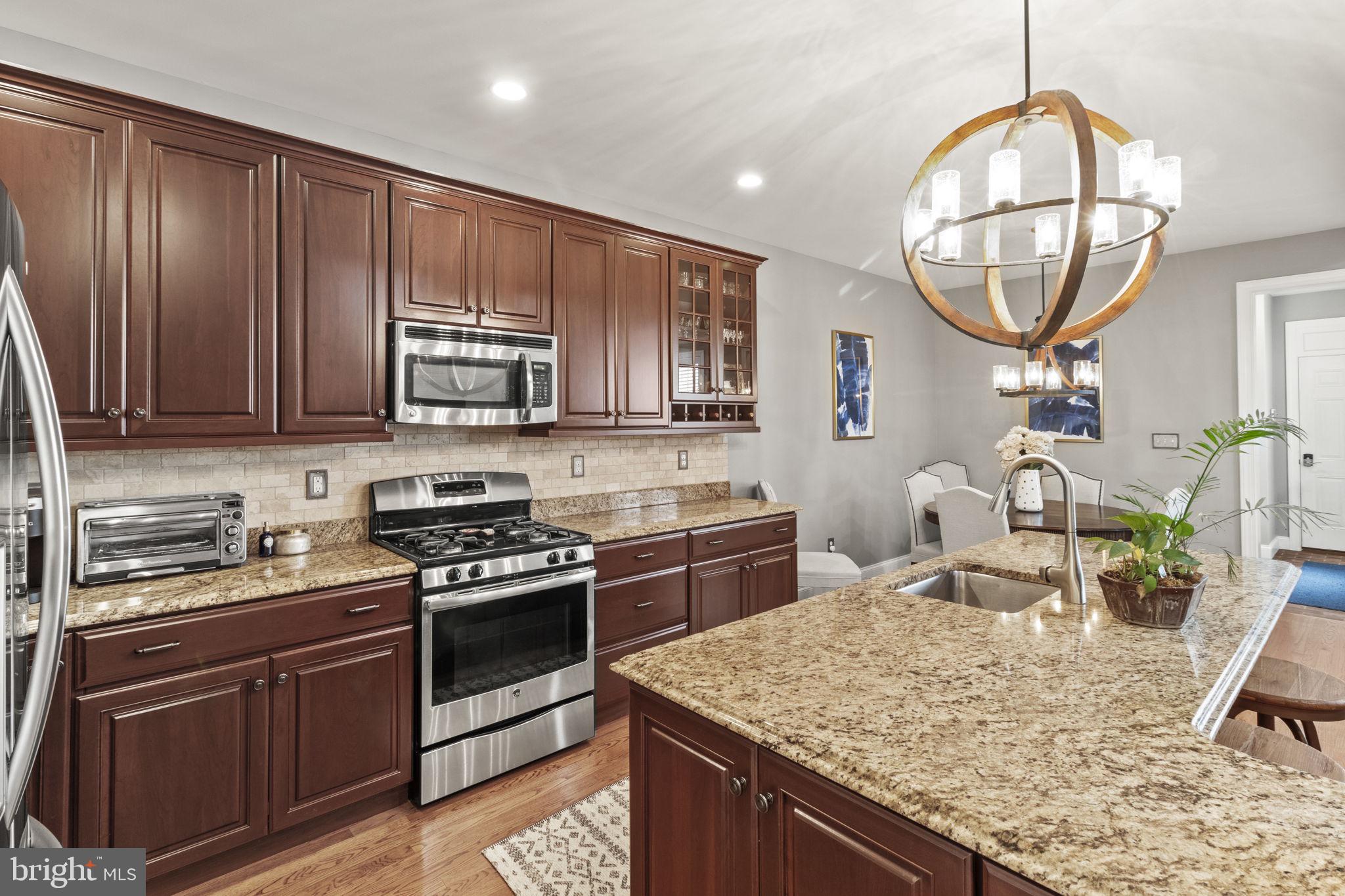 108 DELANCEY PLACE