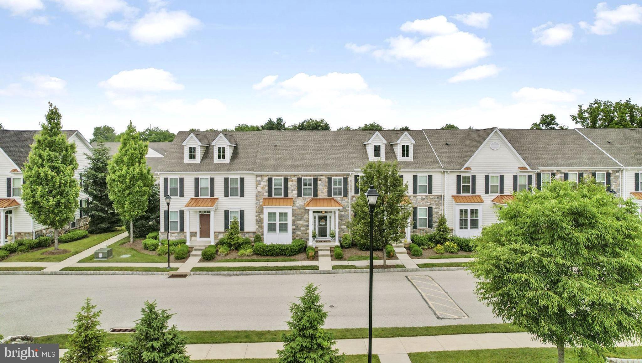 108 DELANCEY PLACE