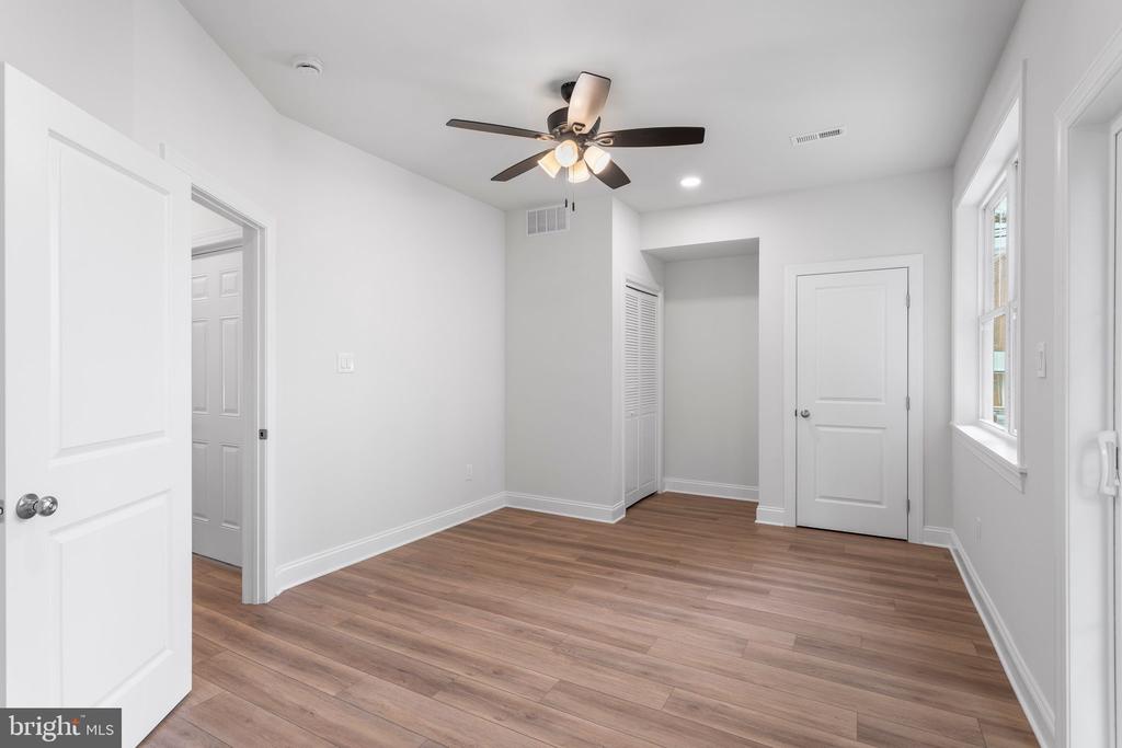 373 PROSPECT AVENUE