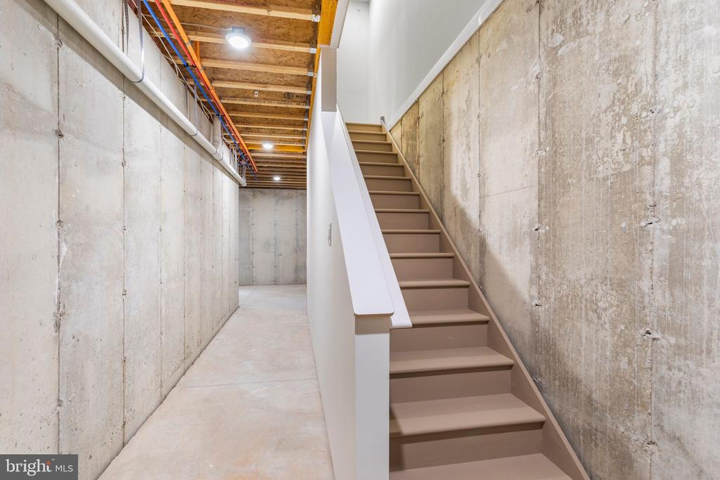 373 PROSPECT AVENUE