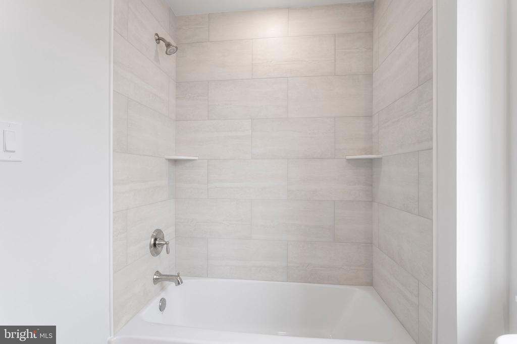 373 PROSPECT AVENUE