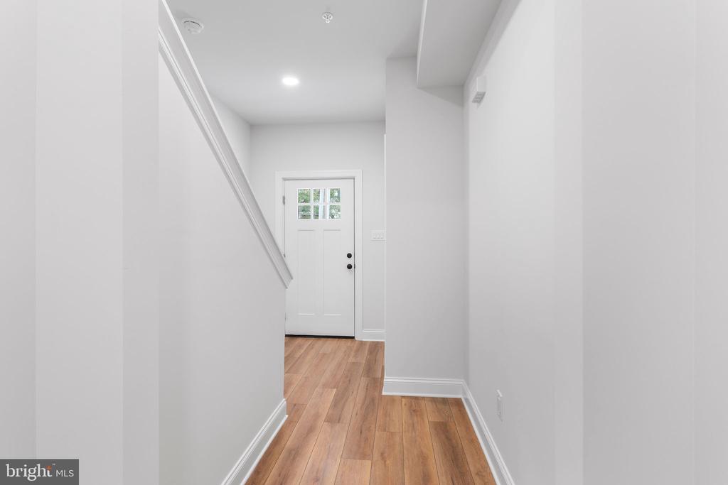 373 PROSPECT AVENUE