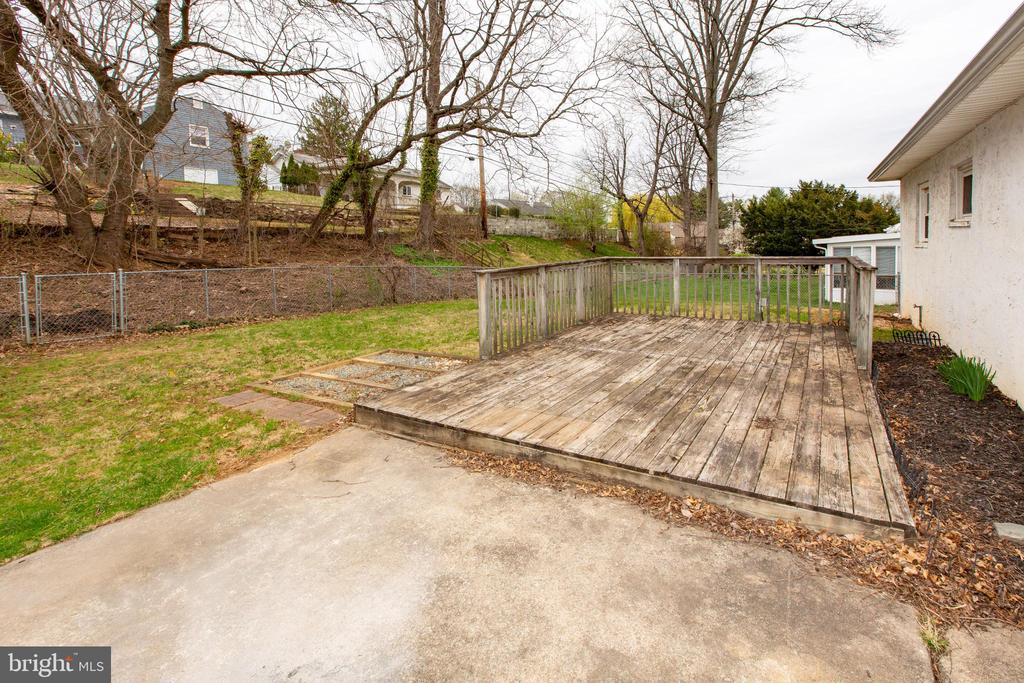 211 GARFIELD ROAD