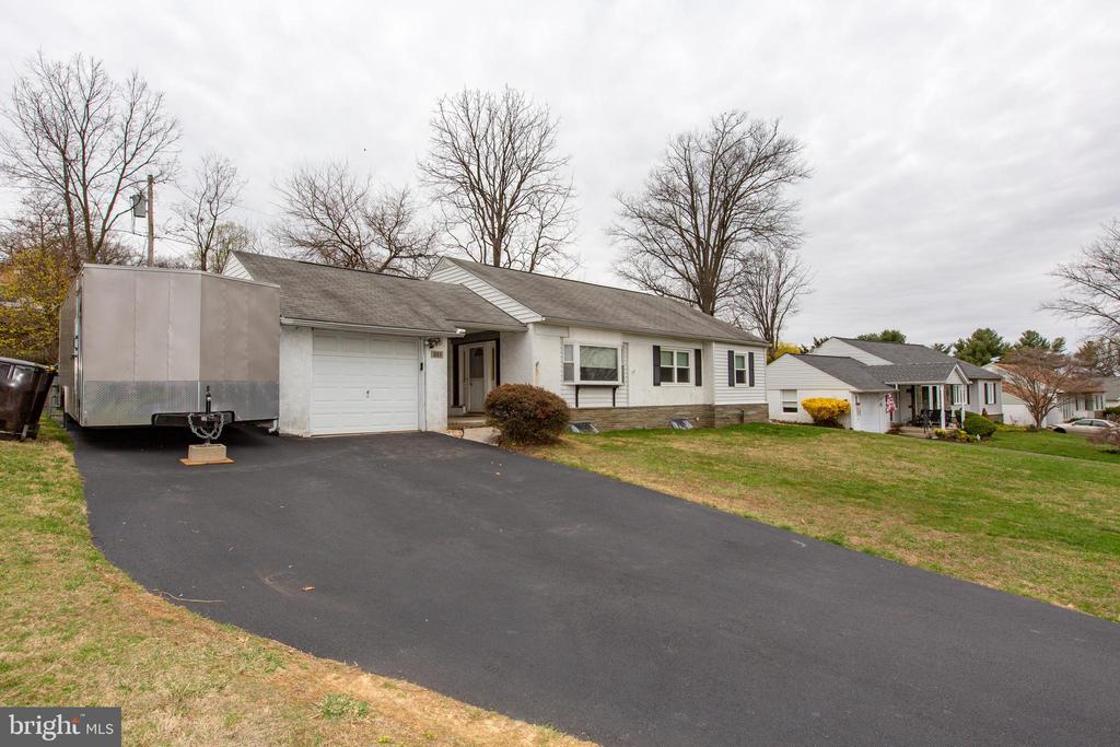 211 GARFIELD ROAD