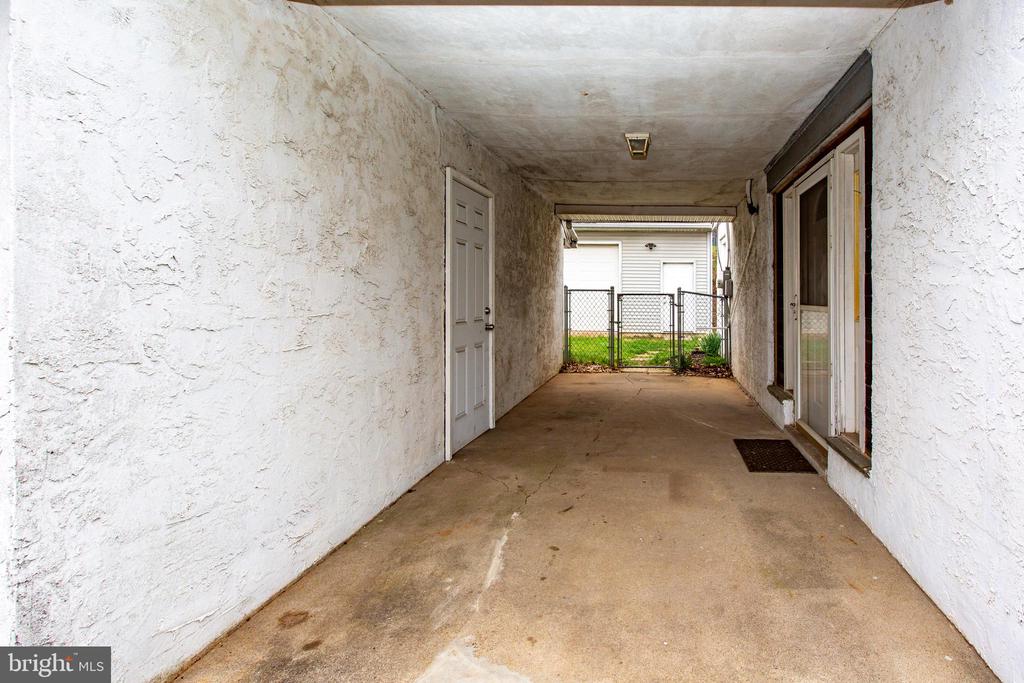 211 GARFIELD ROAD