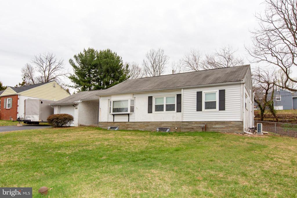 211 GARFIELD ROAD