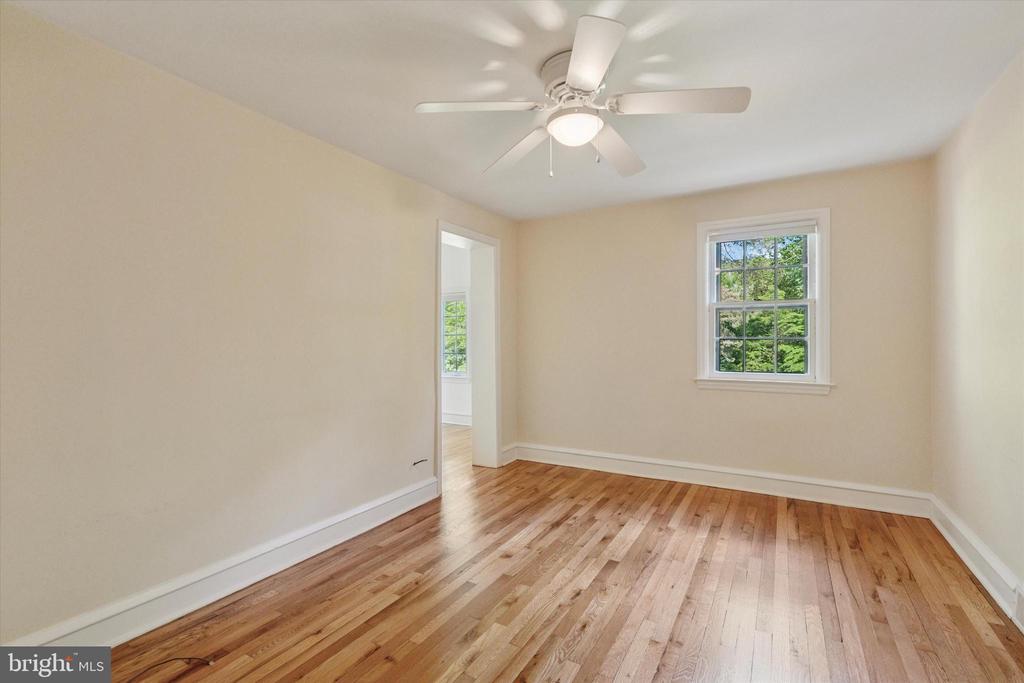 407 SHORTRIDGE DRIVE