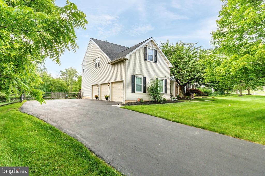 114 DAVIS DRIVE