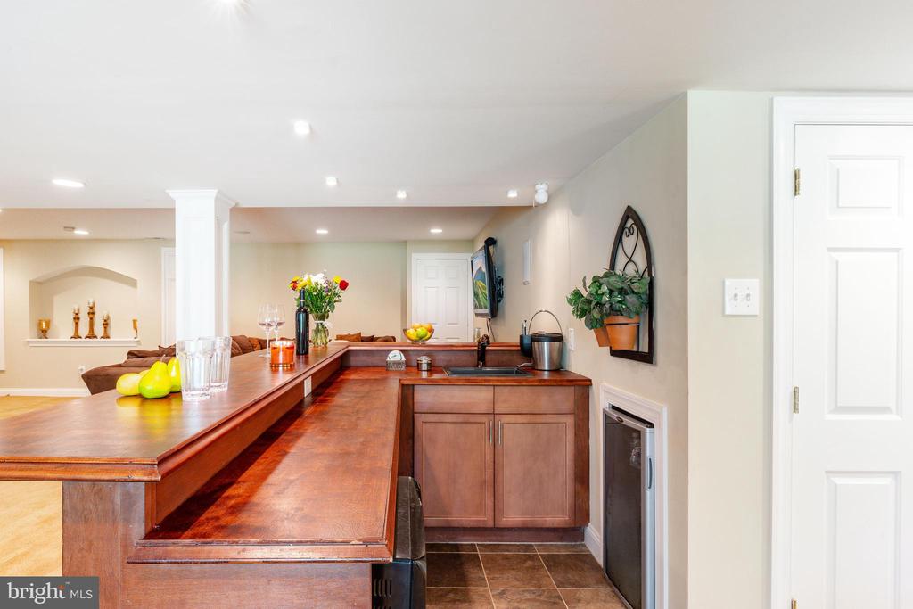 114 DAVIS DRIVE