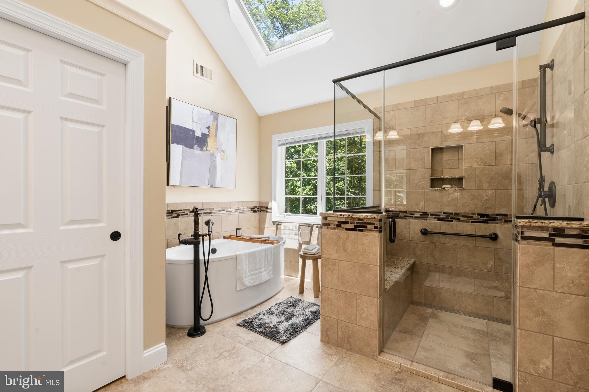 1145 PENLLYN BLUE BELL PIKE