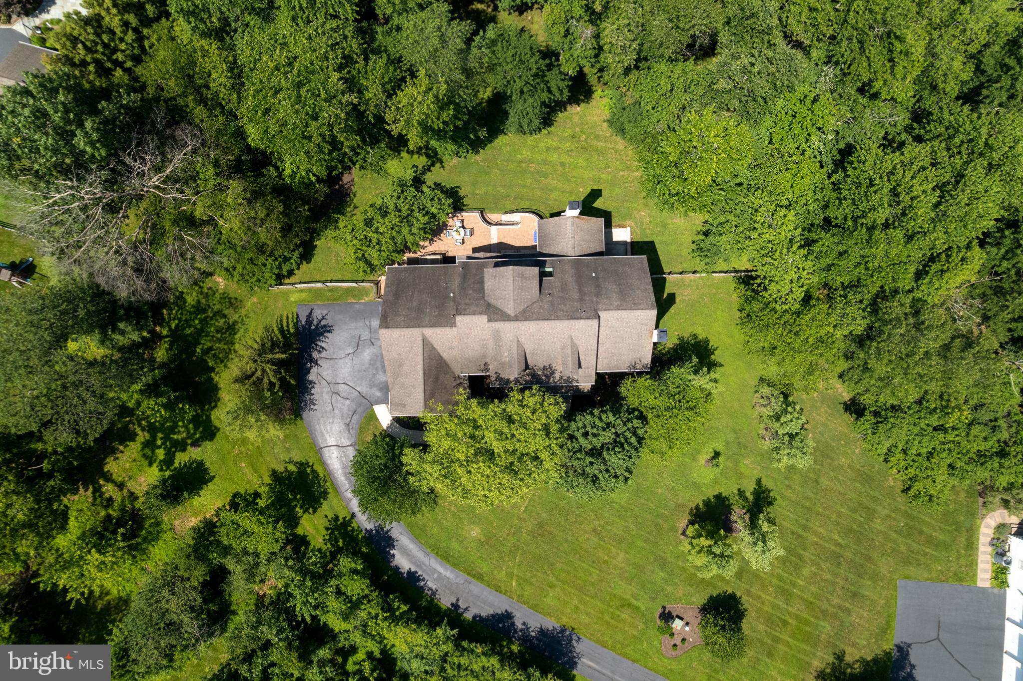 1145 PENLLYN BLUE BELL PIKE