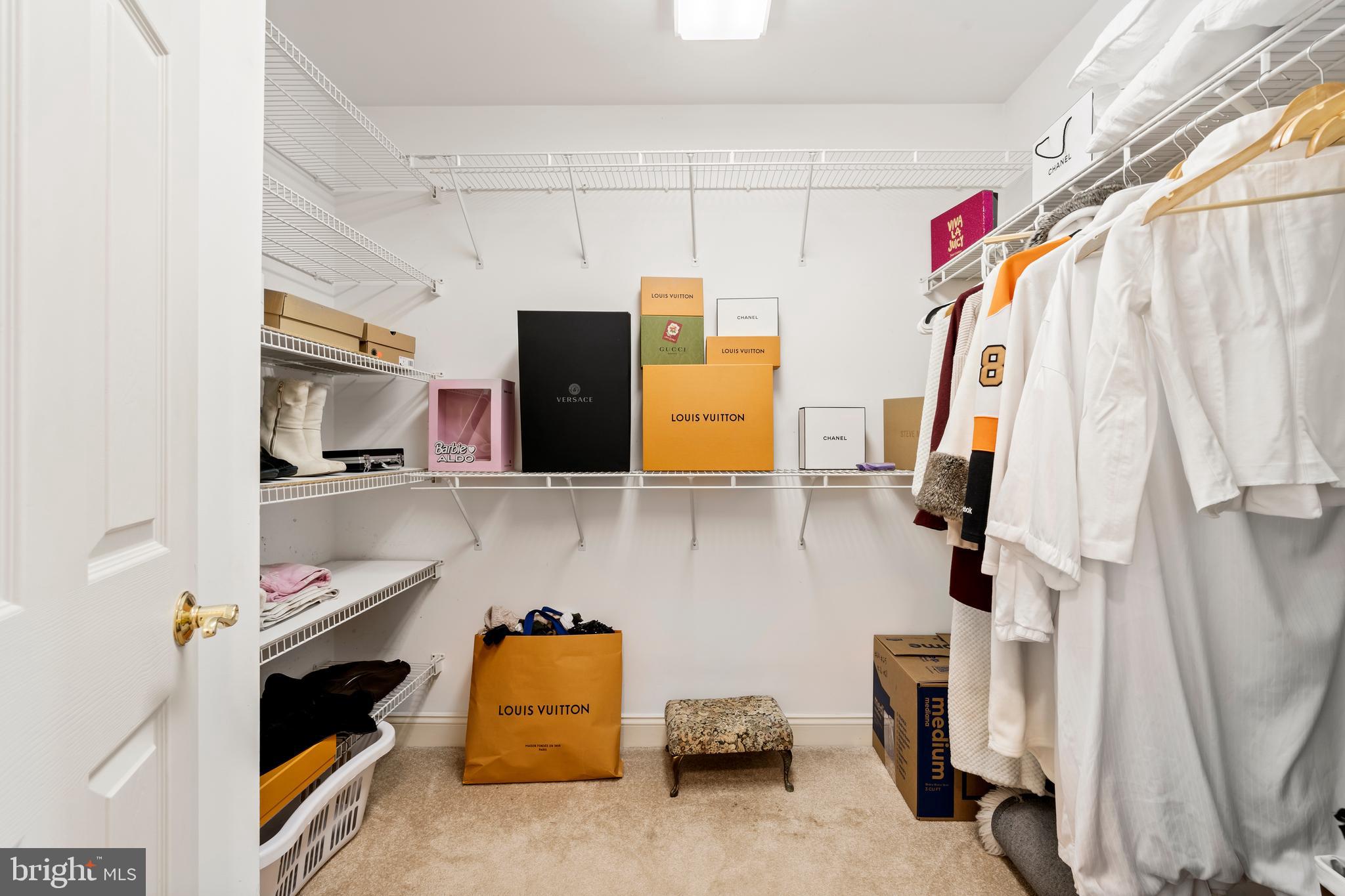 1145 PENLLYN BLUE BELL PIKE