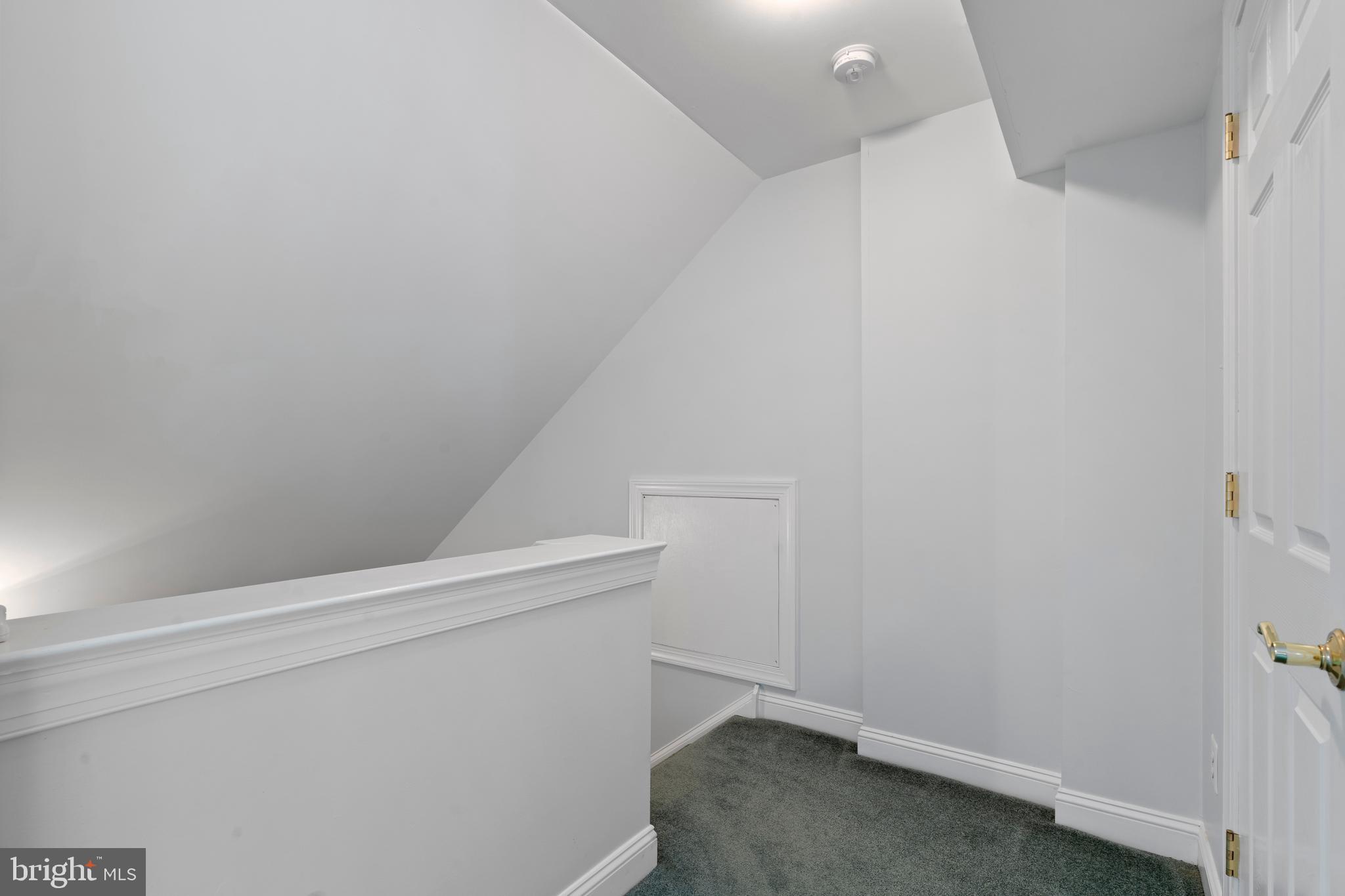 1145 PENLLYN BLUE BELL PIKE