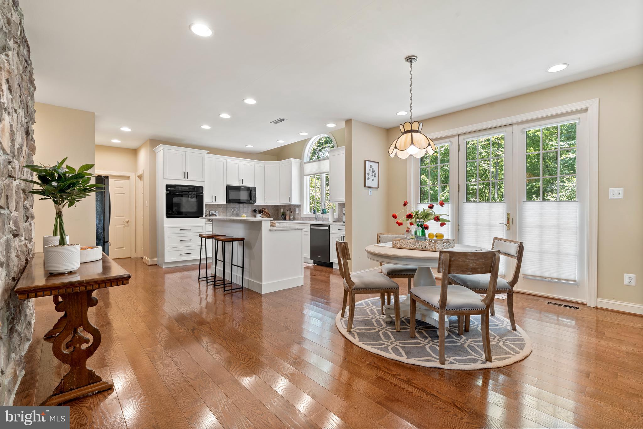 1145 PENLLYN BLUE BELL PIKE