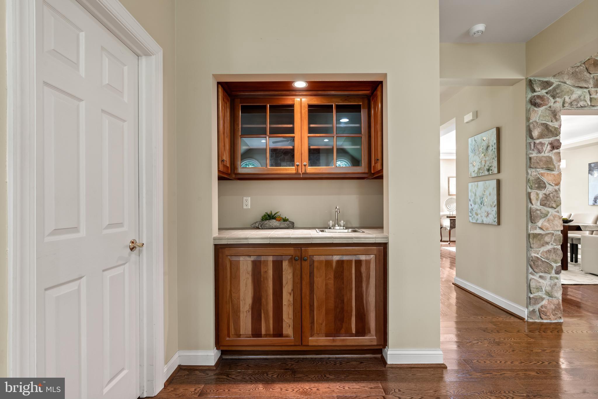 1145 PENLLYN BLUE BELL PIKE