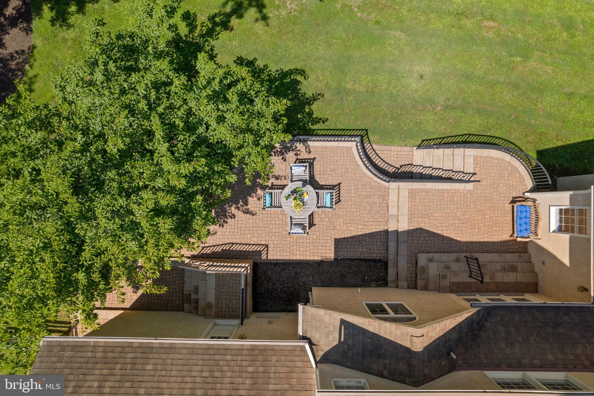 1145 PENLLYN BLUE BELL PIKE