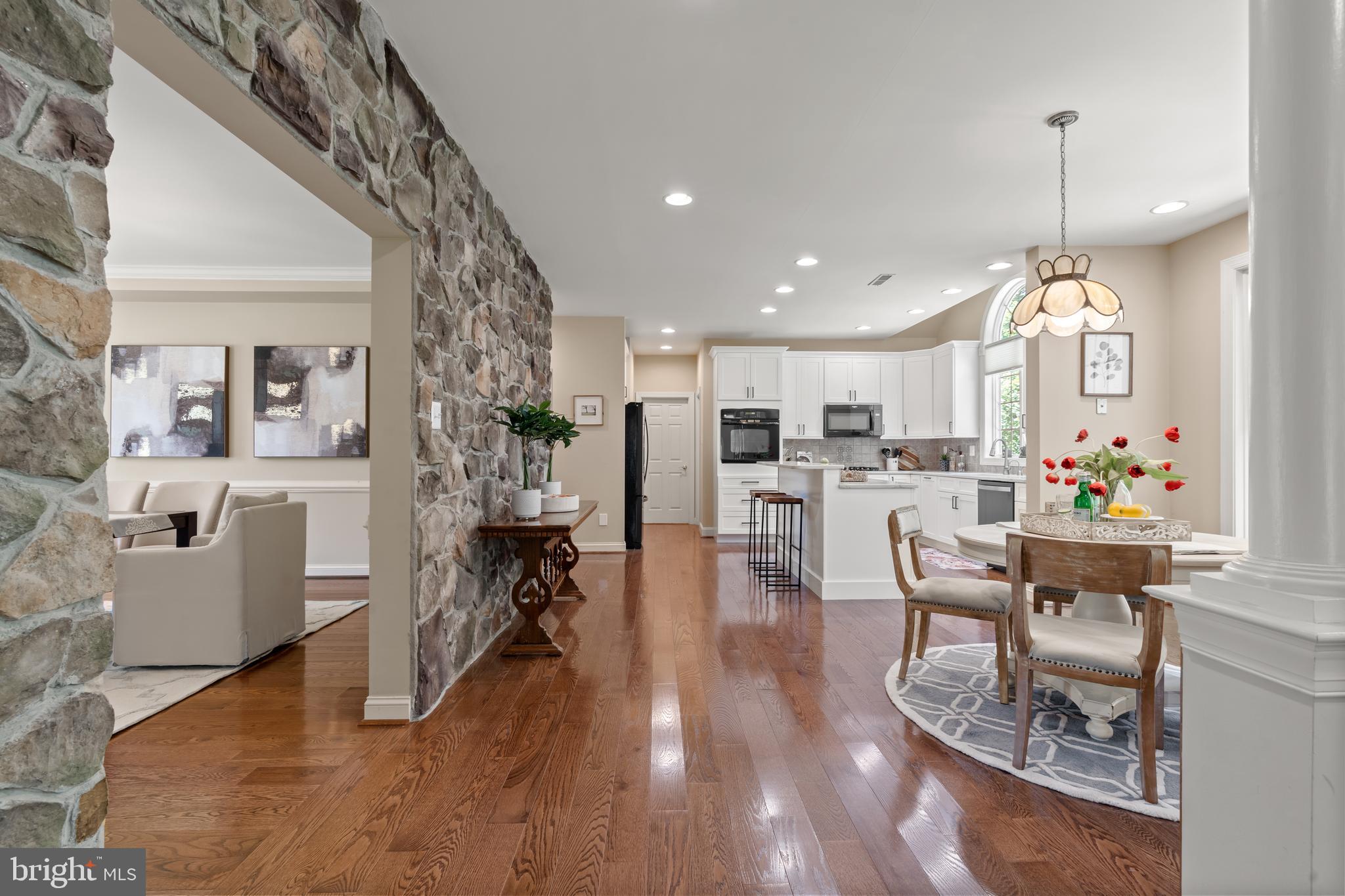 1145 PENLLYN BLUE BELL PIKE