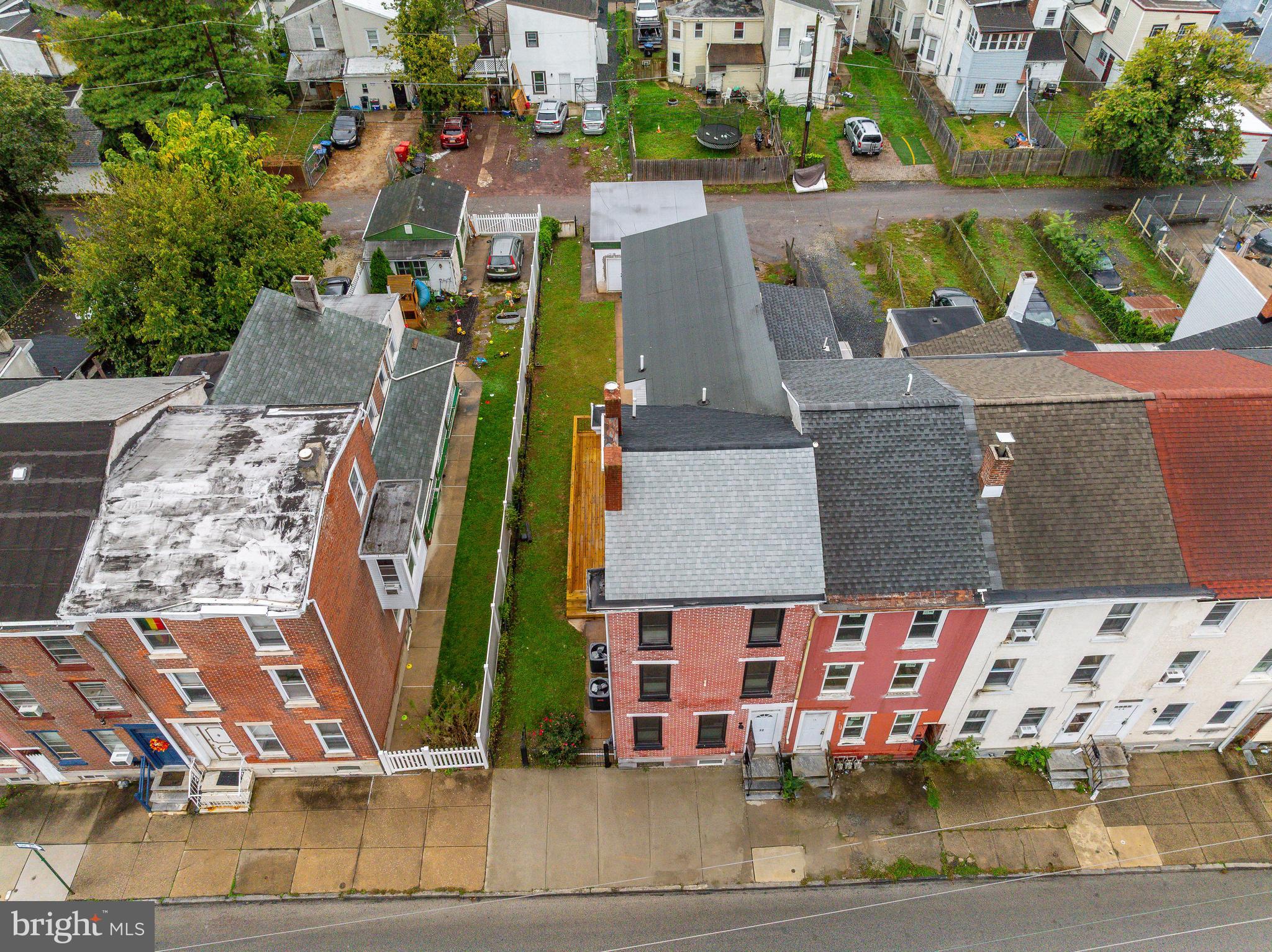 32 E ELM STREET