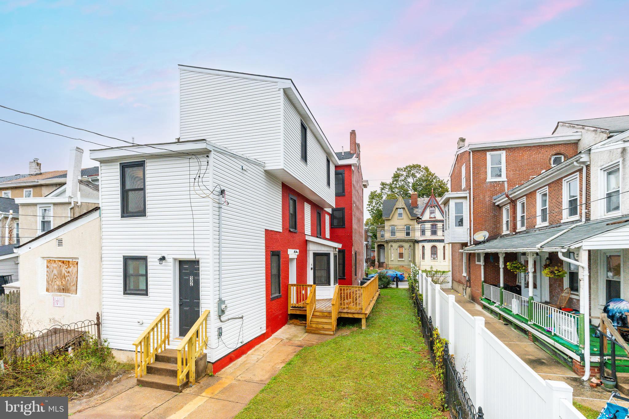 32 E ELM STREET