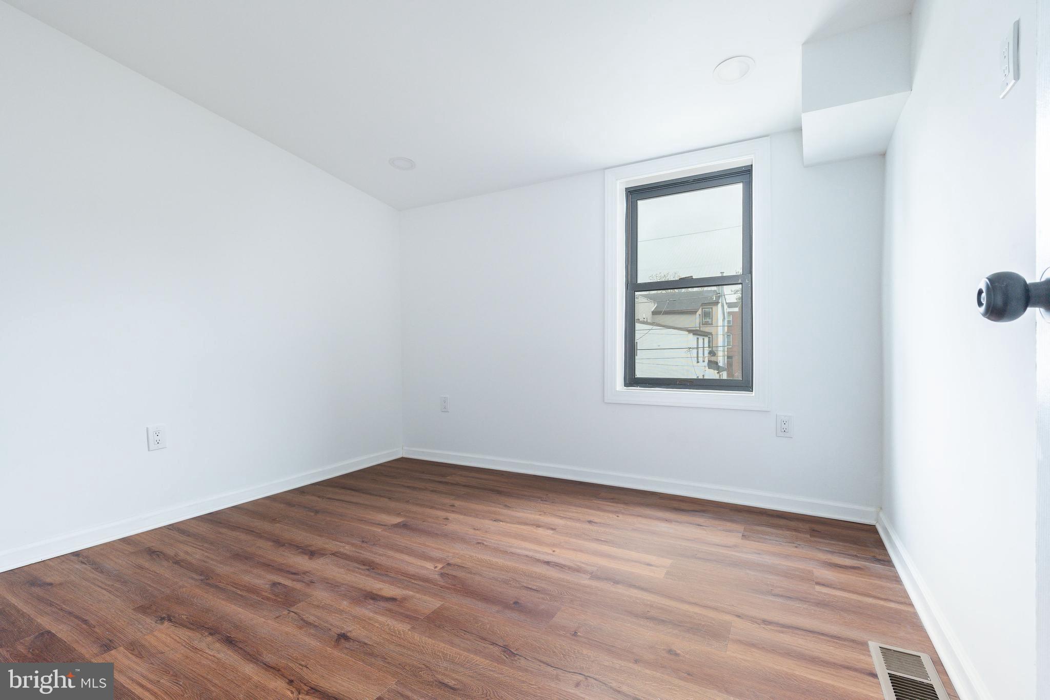 32 E ELM STREET