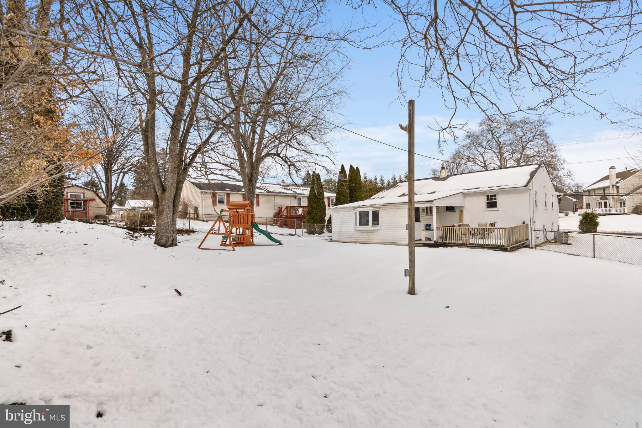 407 W MORELAND AVENUE