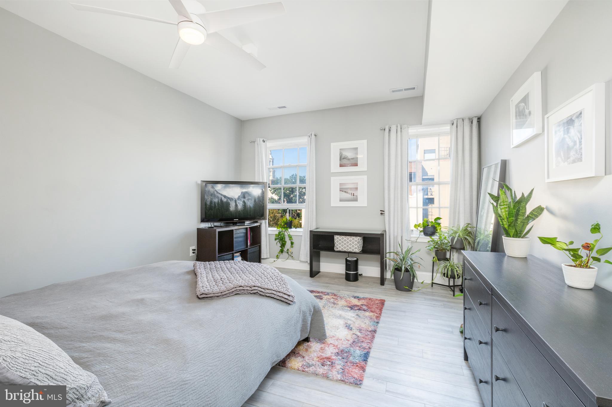 50 N FRONT STREET 402